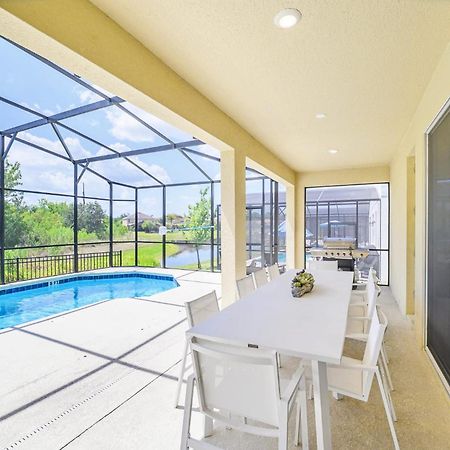 Stunning 9Br Home - Family Resort With Private Pool, Hot Tub, Games Room And Bbq! Kissimmee Eksteriør billede