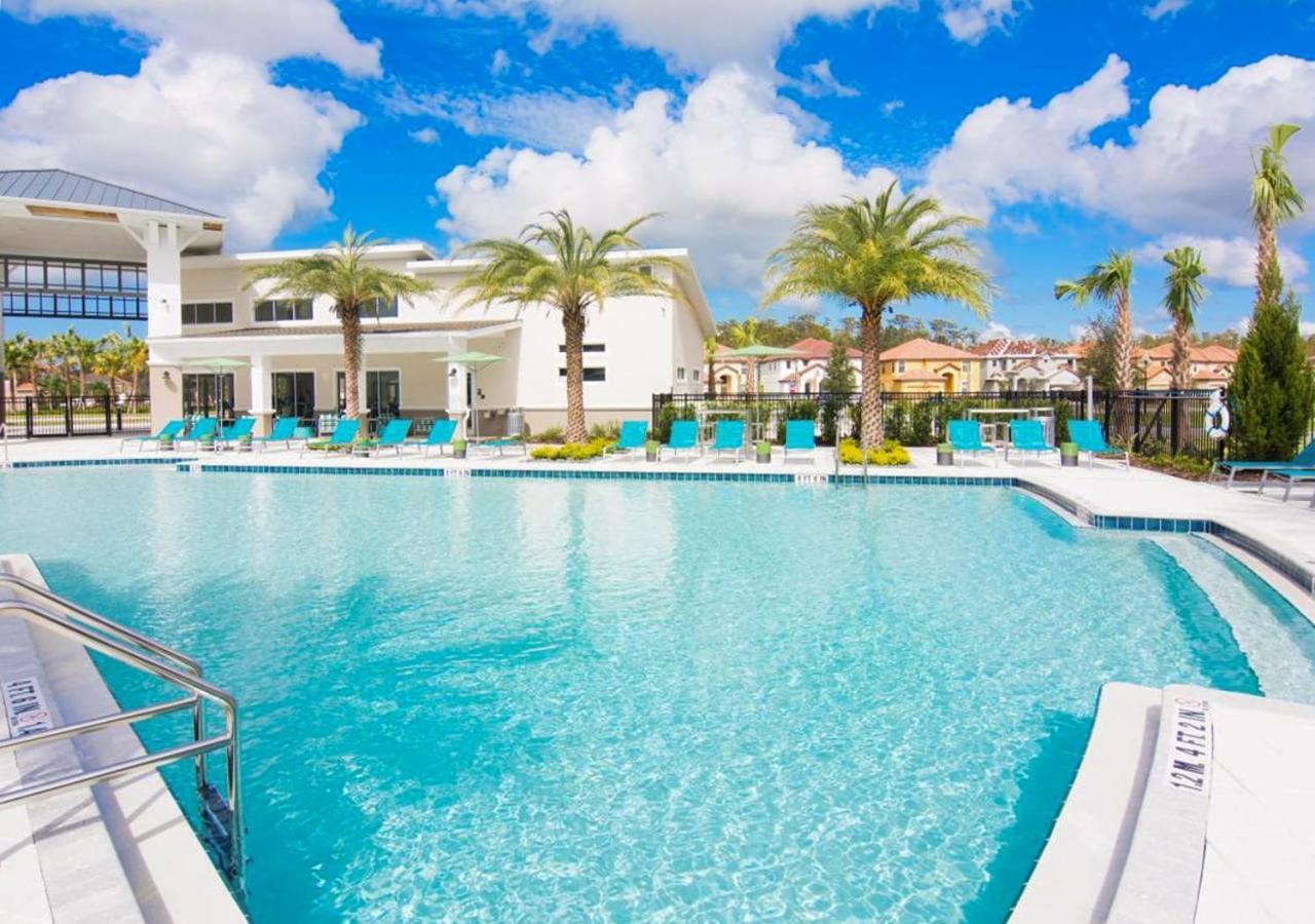 Stunning 9Br Home - Family Resort With Private Pool, Hot Tub, Games Room And Bbq! Kissimmee Eksteriør billede