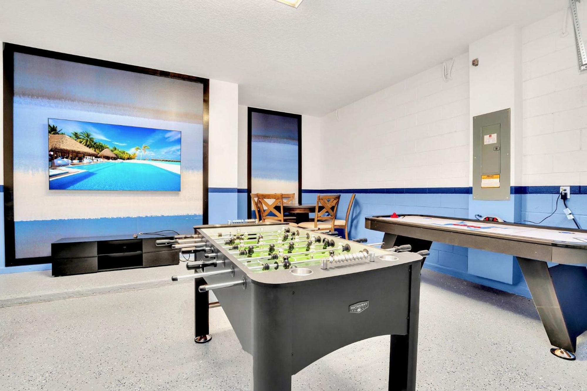 Stunning 9Br Home - Family Resort With Private Pool, Hot Tub, Games Room And Bbq! Kissimmee Eksteriør billede